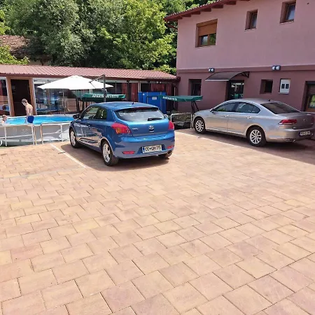 Apartment Vesto *