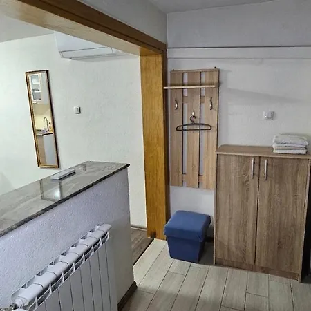 Apartment Vesto *