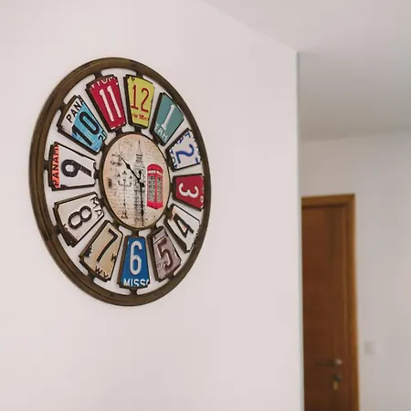 Vesto * Μπάνια Λούκα