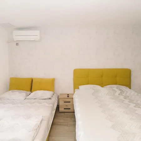 Vesto Apartman *